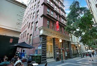 Metro Apartments Banks Place 18-20 Bank Place, Melbourne