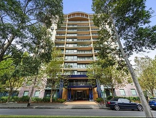 Royal Flagstaff 33 Jeffcott Street, West Melbourne